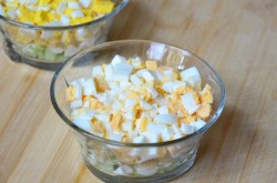 название картинки Салат с маринованными шампиньонами и сыром