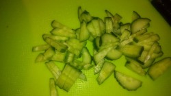 название картинки Салат с мясом криля и огурцами