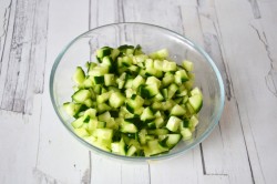 название картинки Салат с мясом криля и рисом