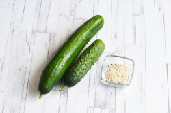 Простой Салат с огурцом и соевым соусом