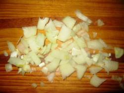 Салат с опятами маринованными и маринованными огурцами