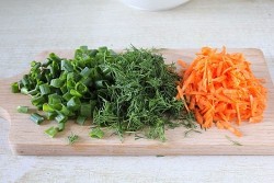 название картинки Салат из пекинской капусты с кукурузой