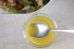 название картинки Салат из пекинской капусты с кукурузой