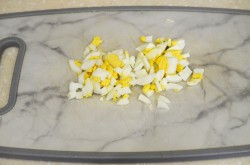 название картинки Салат с пекинской капустой ветчиной и огурцом