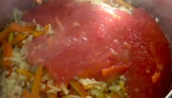 Салат с перловкой на зиму - шаг 9