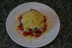 Салат помидоры грибы сыр