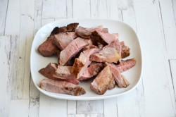 название картинки Салат с ростбифом