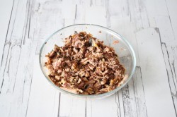 Салат с сайрой консервированной и рисом