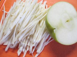 Салат с сельдереем и говядиной