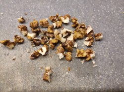 название картинки Салат с сельдереем и яблоком