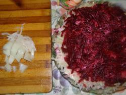 название картинки Салат свекла, картофель, селедка