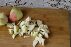 Салат с солеными грибами и сыром