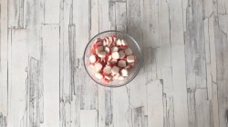 Салат с сухариками Кролевский