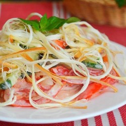 Салат с сыром косичка