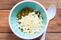 название картинки Салат с тунцом и кукурузой