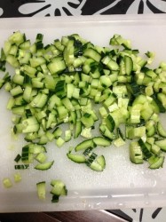 название картинки Салат с тунцом и яблоком