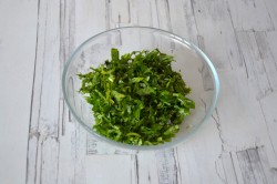 Итальянский салат с тунцом и помидорами