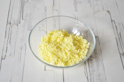 название картинки Салат с тунцом огурцом яйцом