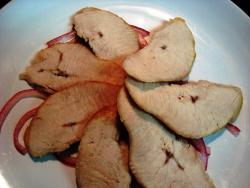 название картинки Салат с хурмой и курицей с орехами