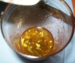 название картинки Салат с языком и маринованными огурцами