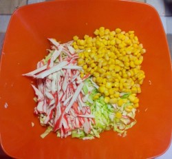 Салат Семеновна с колбасой - шаг 4 Салат Семеновна с колбасой - шаг 4