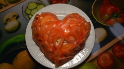 Салат Сердце ко Дню влюбленных с курицей