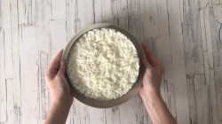 Салат Снежная королева с крабовыми палочками