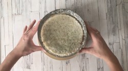 Салат Снежная королева с крабовыми палочками