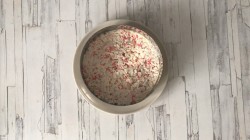 Салат Снежная королева с крабовыми палочками