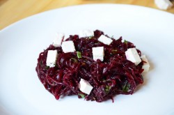 Салат со свеклой и фетой от Джейми Оливера