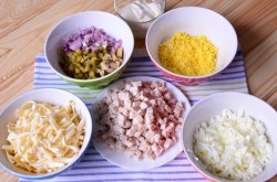 Новогодний салат Свеча