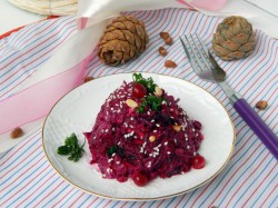 название картинки Салат свекла морковь изюм