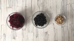 название картинки Салат свекла с черносливом и грецким орехом