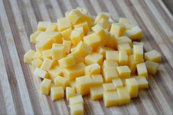 название картинки Салат Светофор сыр яблоки болгарский перец