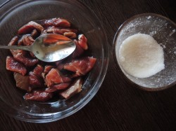 Салат теплый с говядиной и овощами