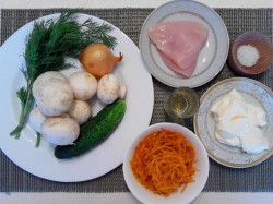 Салат Восторг с корейской морковью