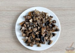 Салат Хрюша в год Свиньи-Кабана