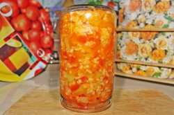 название картинки Салат Завтрак туриста с болгарским перцем и помидорами