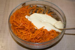 название картинки Салат с куриной печенью и корейской морковью Зимушка