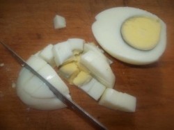 Салат Зодиак с курицей и грибами и огурцами