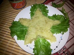 название картинки Салат Звезда с сайрой на 23 февраля