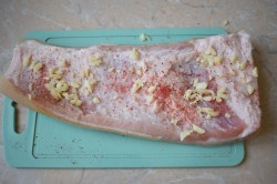 Рулет из сала со шкуркой - шаг 2