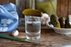 название картинки Самогон из сахара и дрожжей