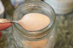 название картинки Самогон из сахара и дрожжей