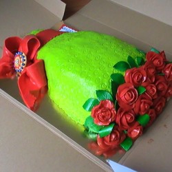 Торт с бантом из мастики Букет роз