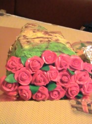 Торт с бантом из мастики Букет роз - шаг 12