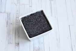 Сдобный рулет с маком