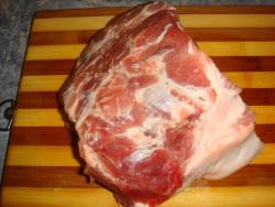 название картинки Квашеная капуста со свининой тушеная