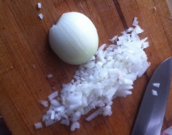 название картинки Сельдереевая окрошка на кефире