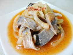 Селедочка в кетчупе